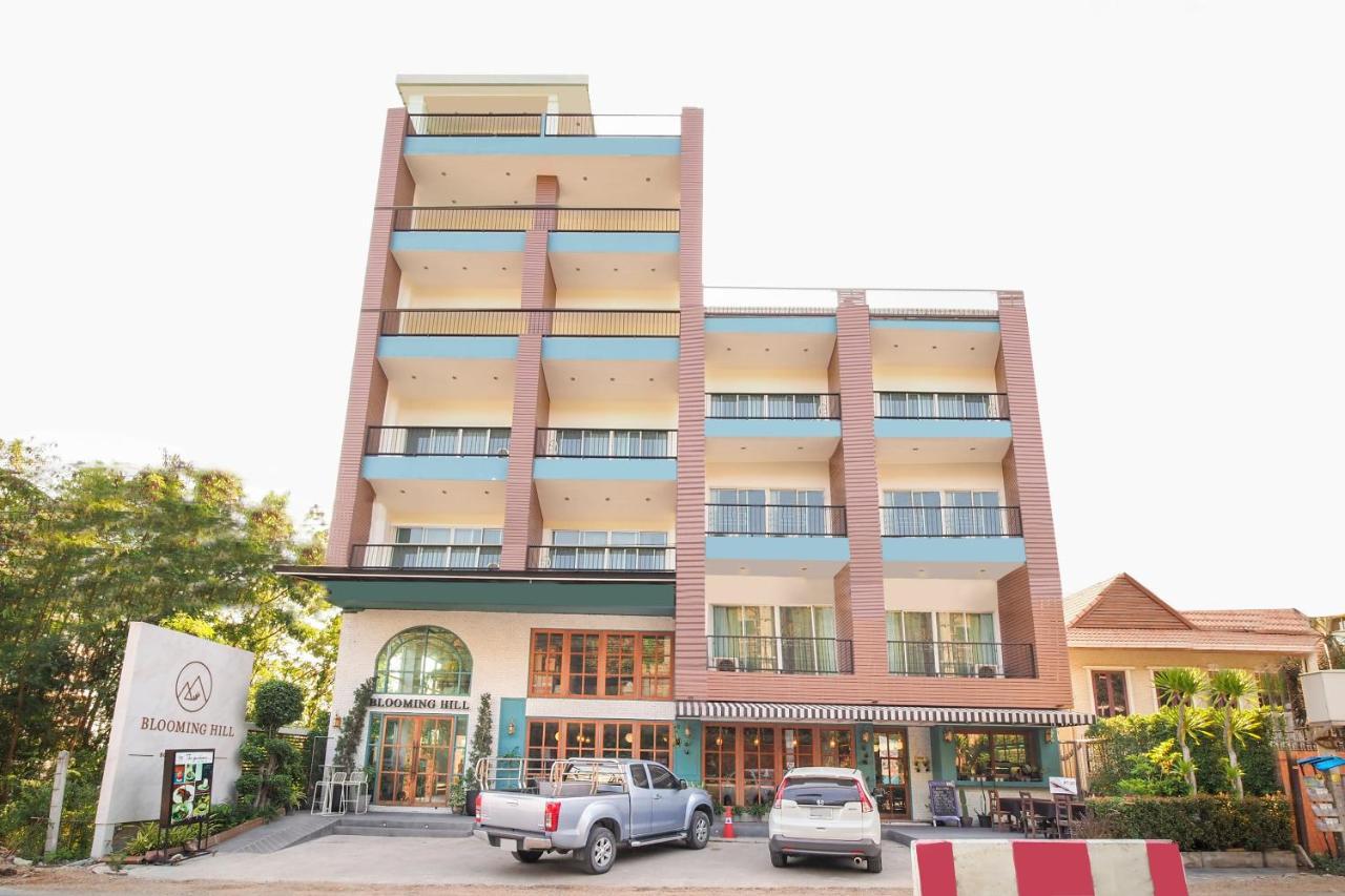 Blooming Hill Boutique Suites Pattaya Ngoại thất bức ảnh