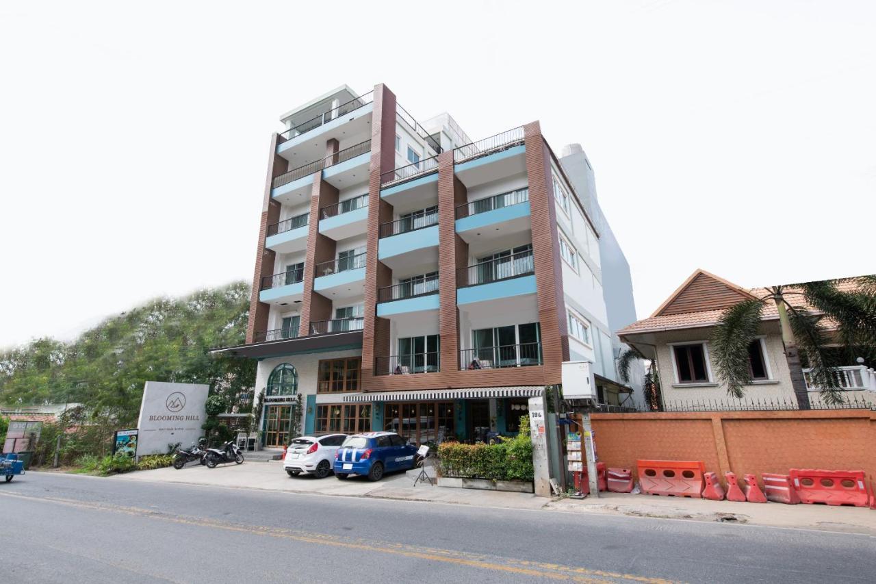 Blooming Hill Boutique Suites Pattaya Ngoại thất bức ảnh