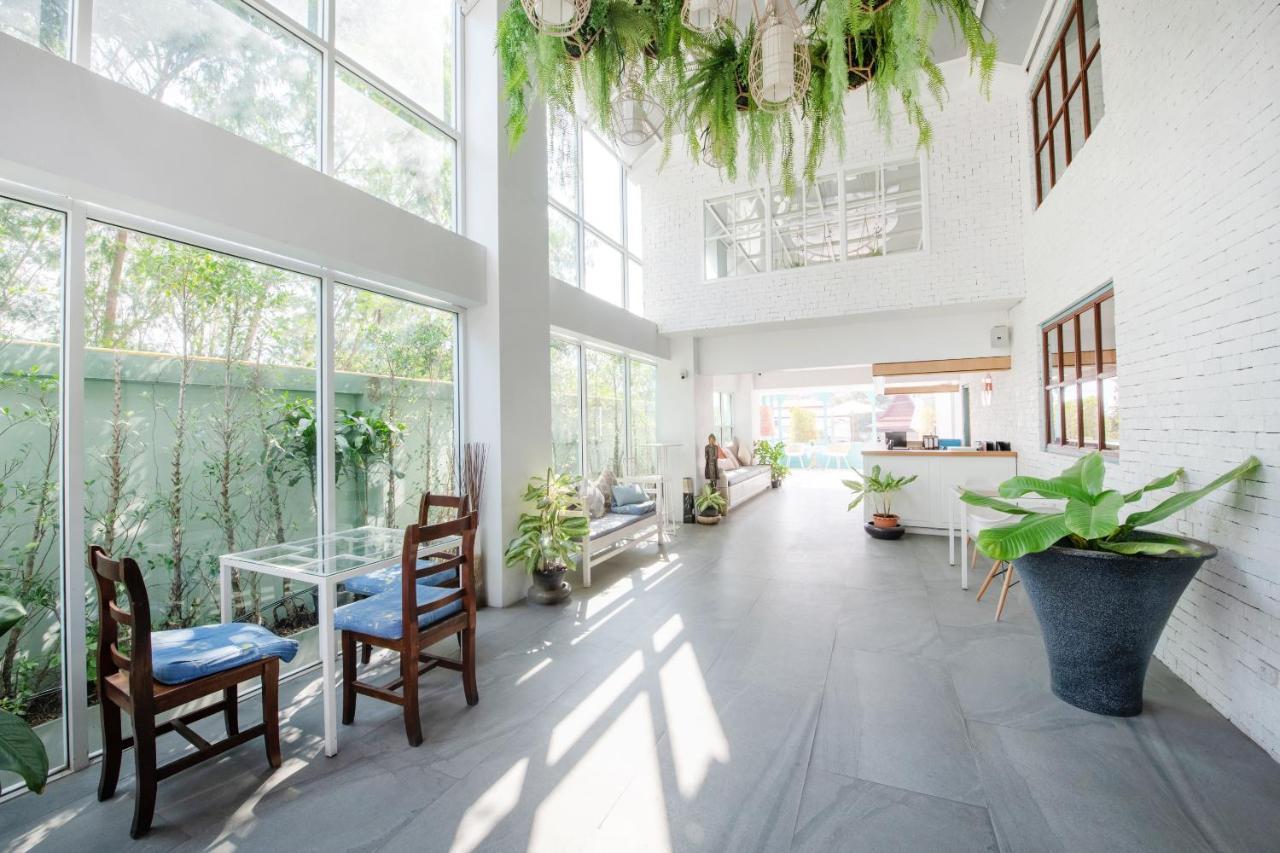 Blooming Hill Boutique Suites Pattaya Ngoại thất bức ảnh