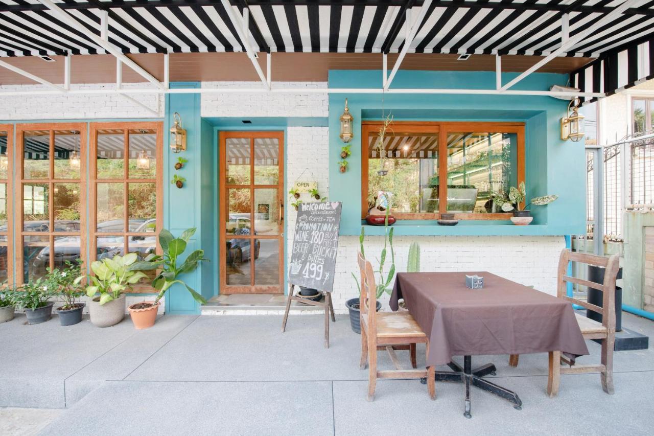 Blooming Hill Boutique Suites Pattaya Ngoại thất bức ảnh